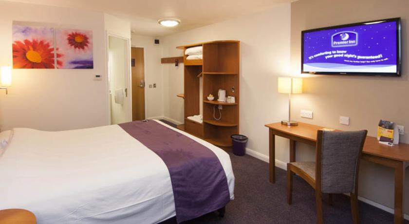 Premier Inn Glasgow East Kilbride - Peel Park 외부 사진